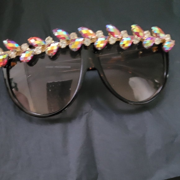 Colorful Jeweled Sunglasses - Picture 3 of 3